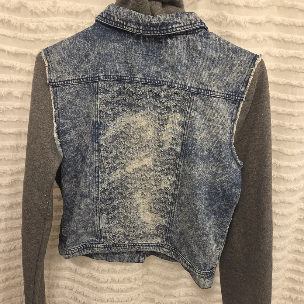 Miss‎ Me Jean Jacket Girls Med Cotton Sleeve hooded Embellished Beaded